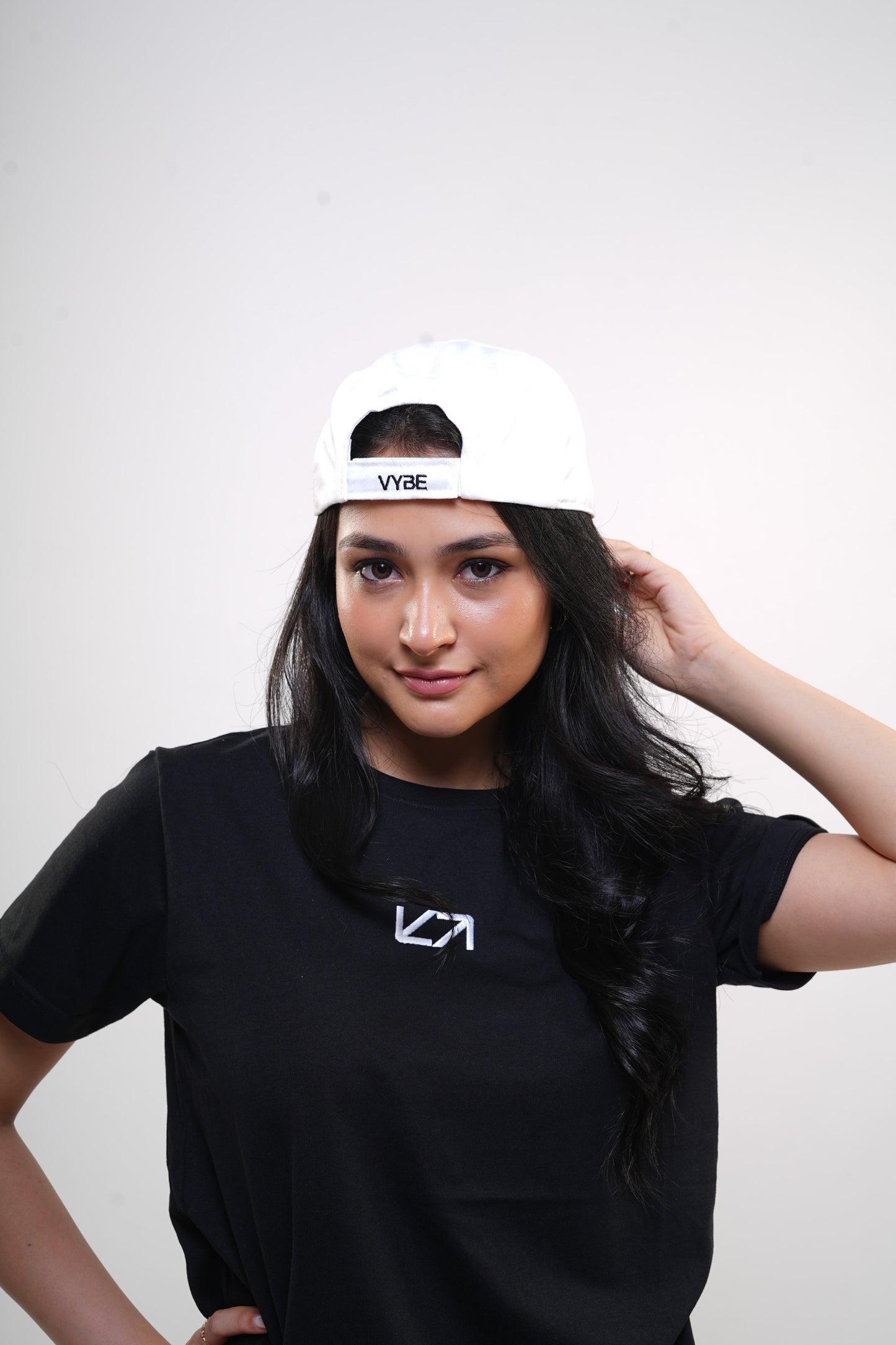 The VYBE Cap Shvet VS