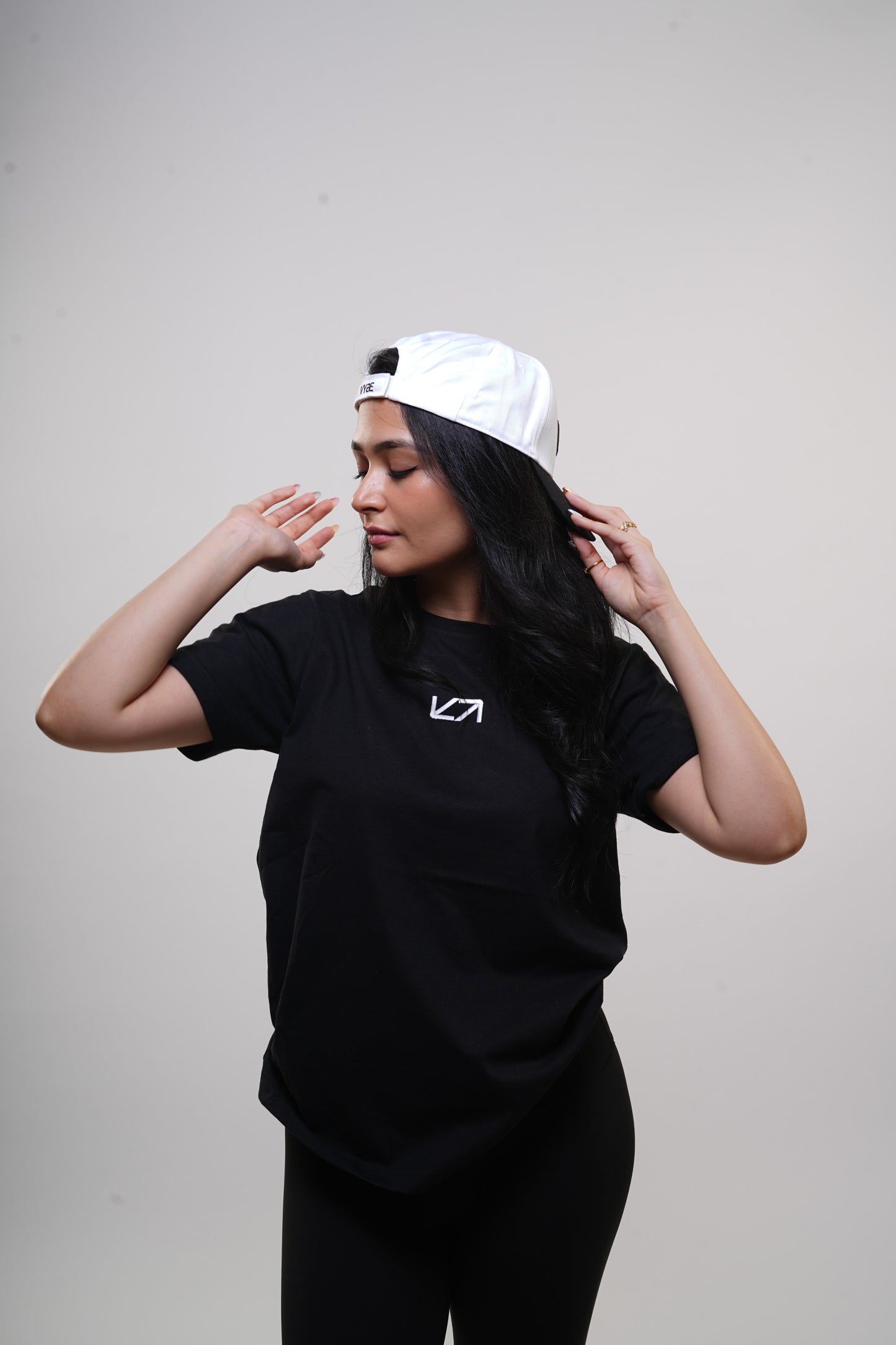 The VYBE Cap Shvet VS